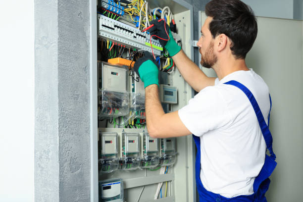 Best Emergency Electrical Repair  in Beacon, NY